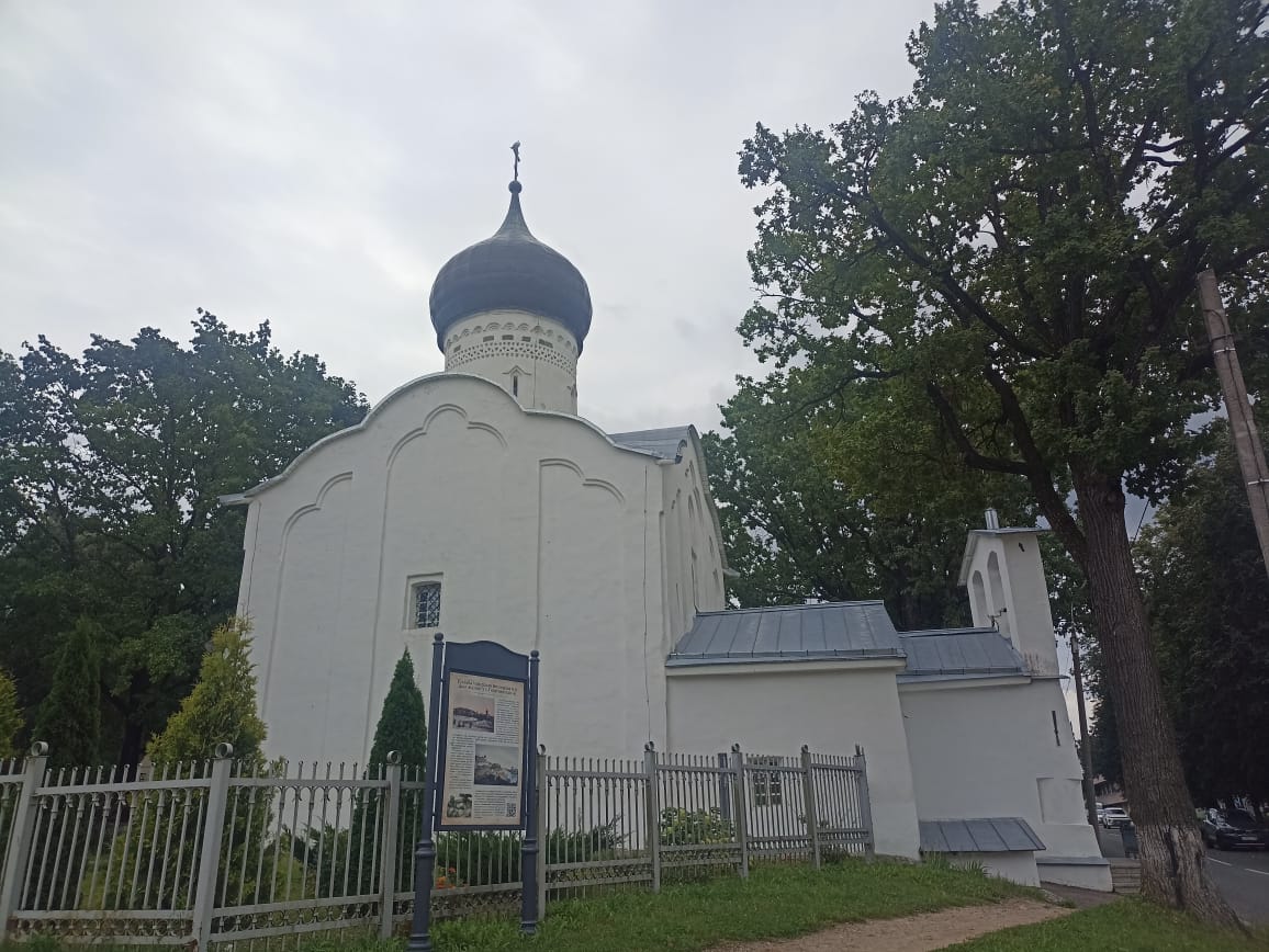 https://upforme.ru/uploads/0001/d0/60/4914/260759.jpg