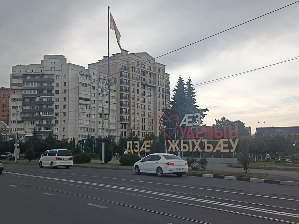 https://upforme.ru/uploads/0001/d0/60/4914/331586.jpg