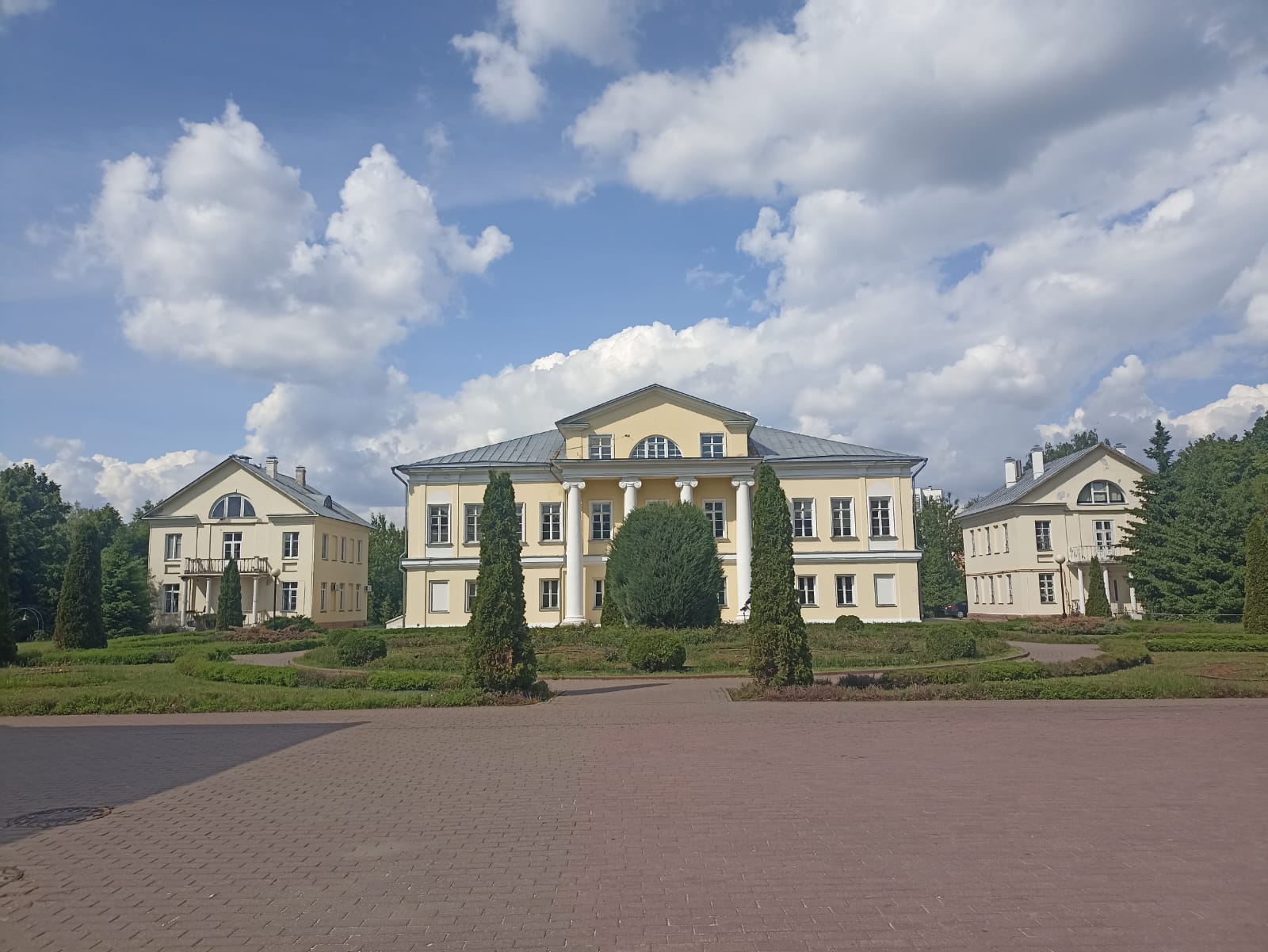 https://upforme.ru/uploads/0001/d0/60/4914/348866.jpg
