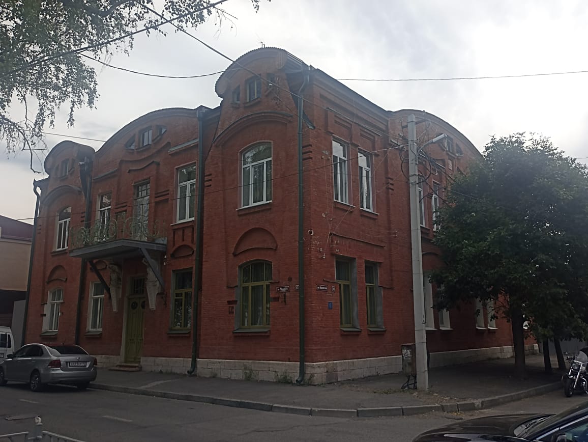 https://upforme.ru/uploads/0001/d0/60/4914/373053.jpg