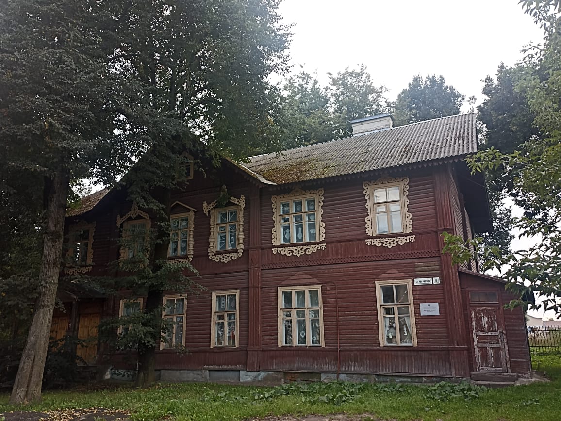 https://upforme.ru/uploads/0001/d0/60/4914/381886.jpg