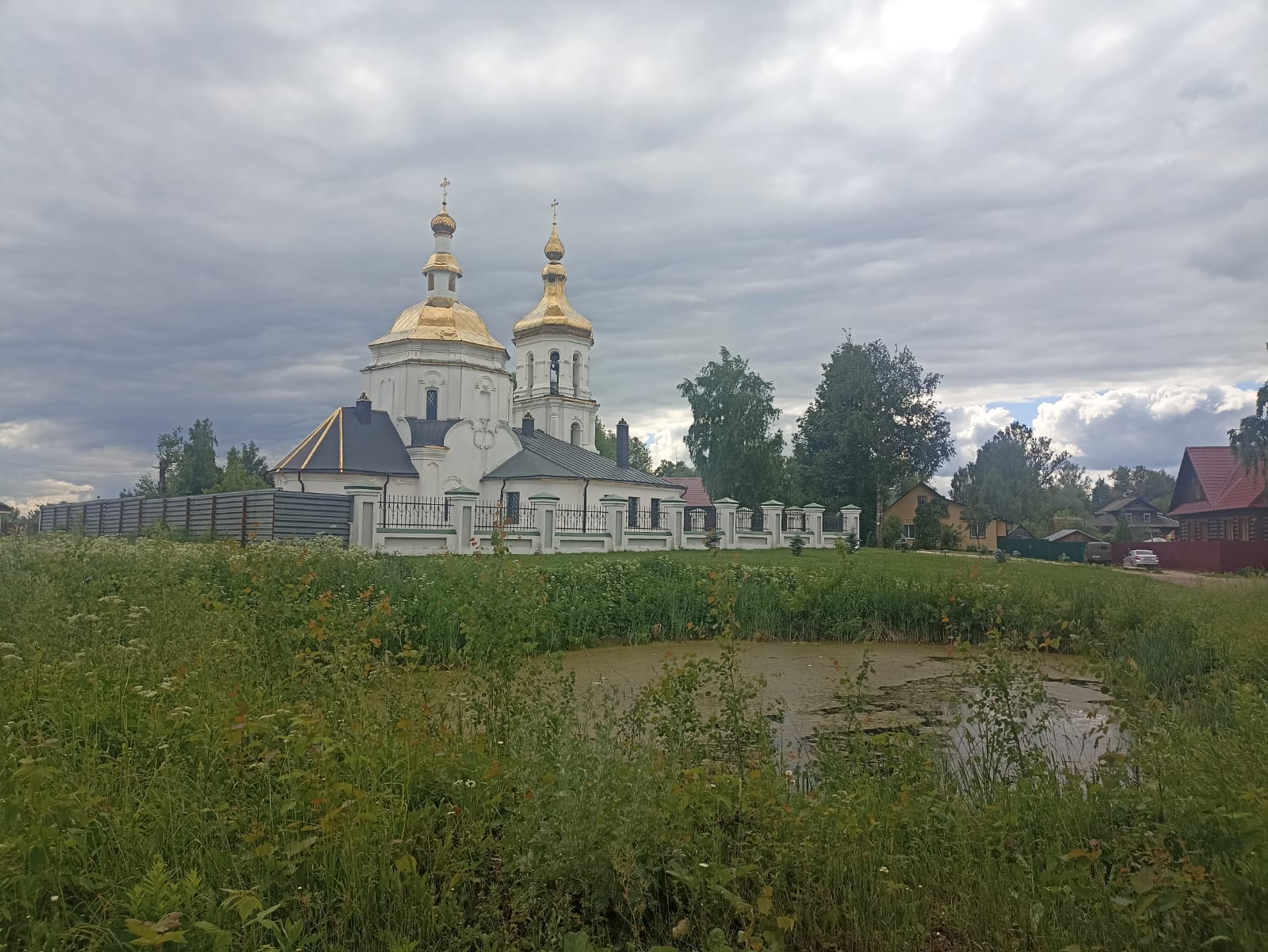 https://upforme.ru/uploads/0001/d0/60/4914/386429.jpg