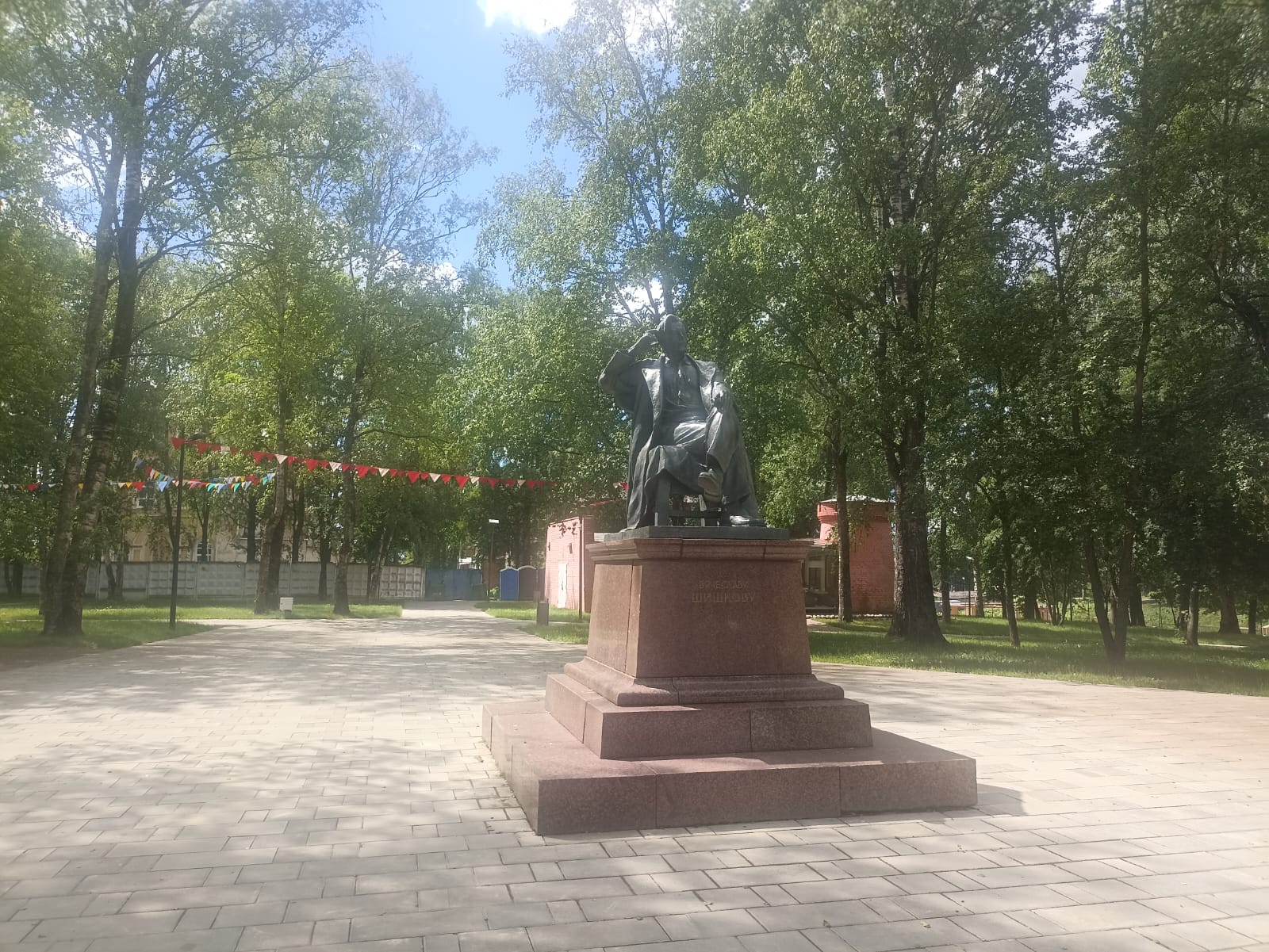 https://upforme.ru/uploads/0001/d0/60/4914/390093.jpg