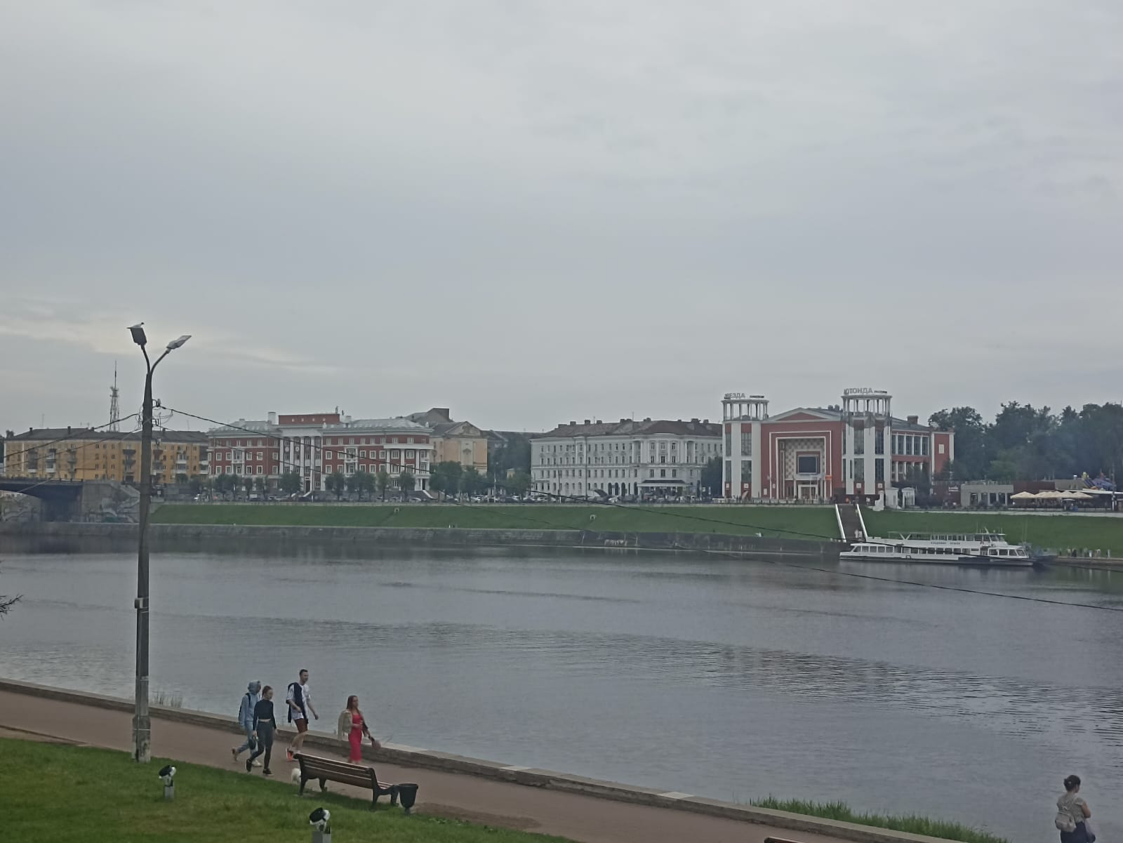 https://upforme.ru/uploads/0001/d0/60/4914/589314.jpg