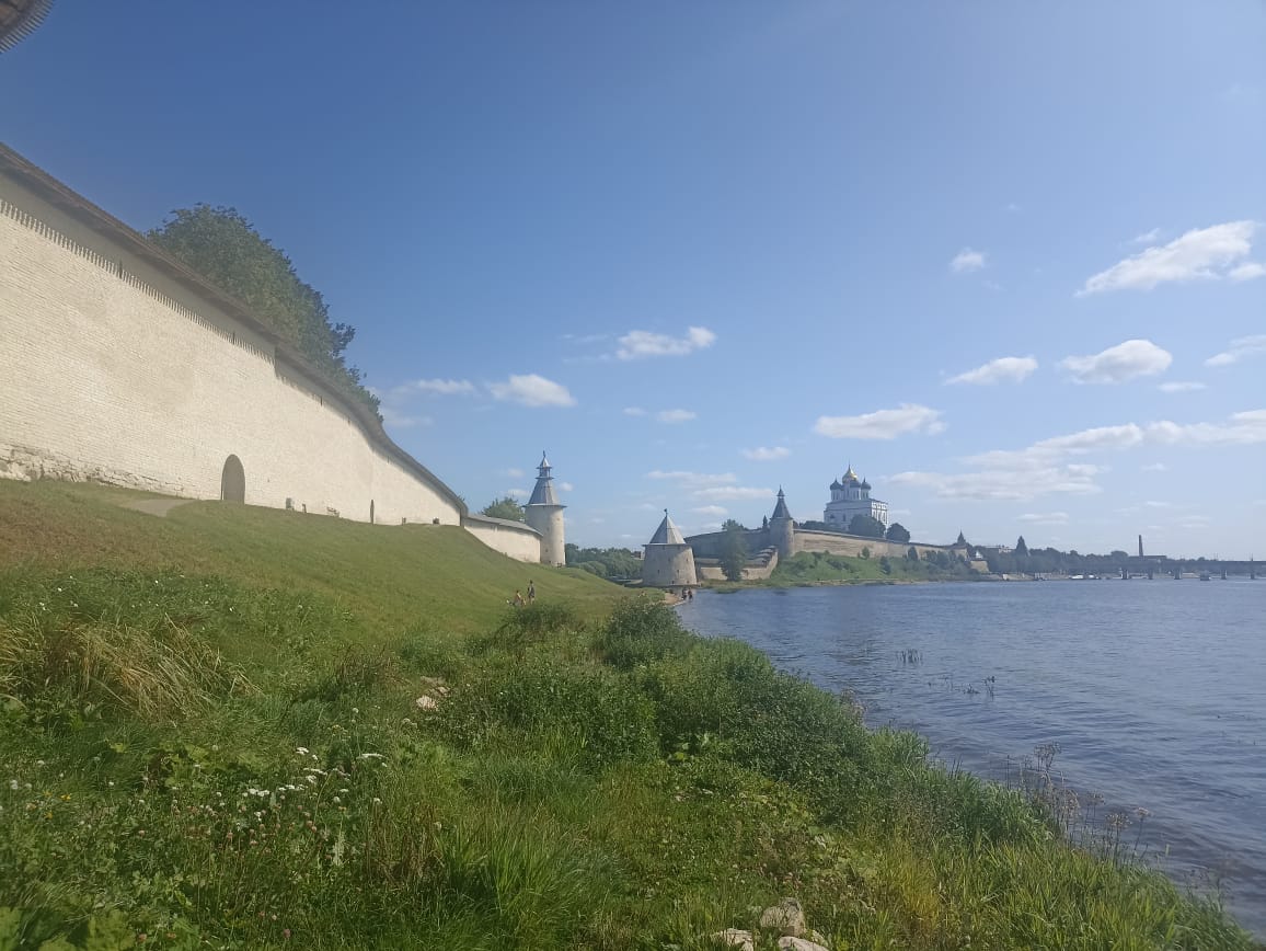 https://upforme.ru/uploads/0001/d0/60/4914/67247.jpg