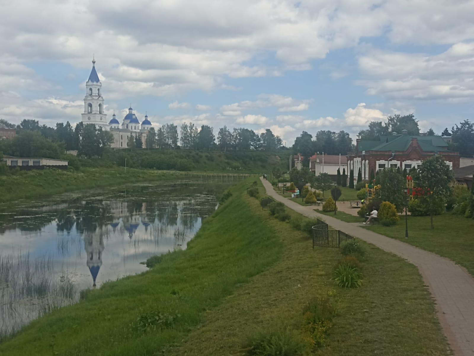 https://upforme.ru/uploads/0001/d0/60/4914/672774.jpg