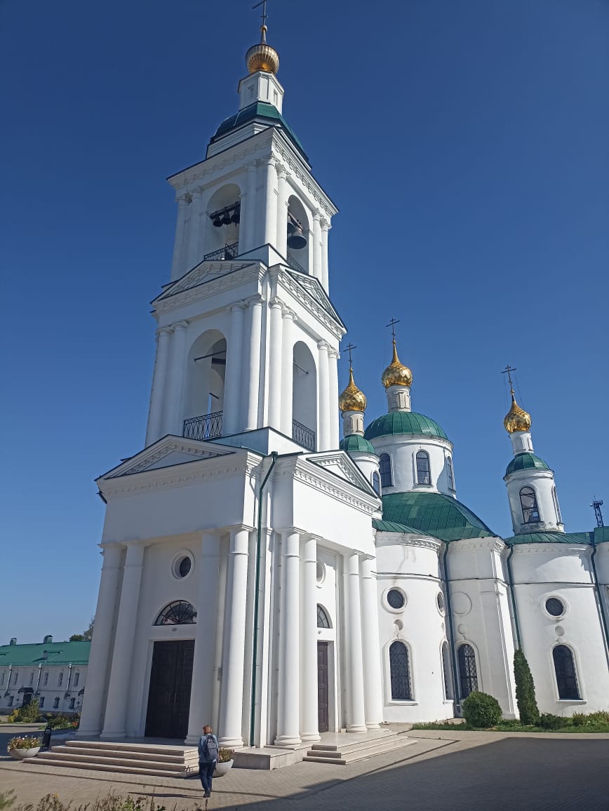 https://upforme.ru/uploads/0001/d0/60/4914/680190.jpg