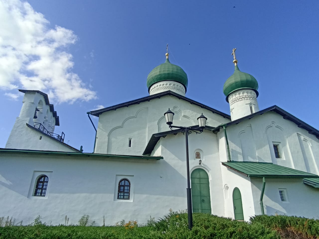 https://upforme.ru/uploads/0001/d0/60/4914/708362.jpg
