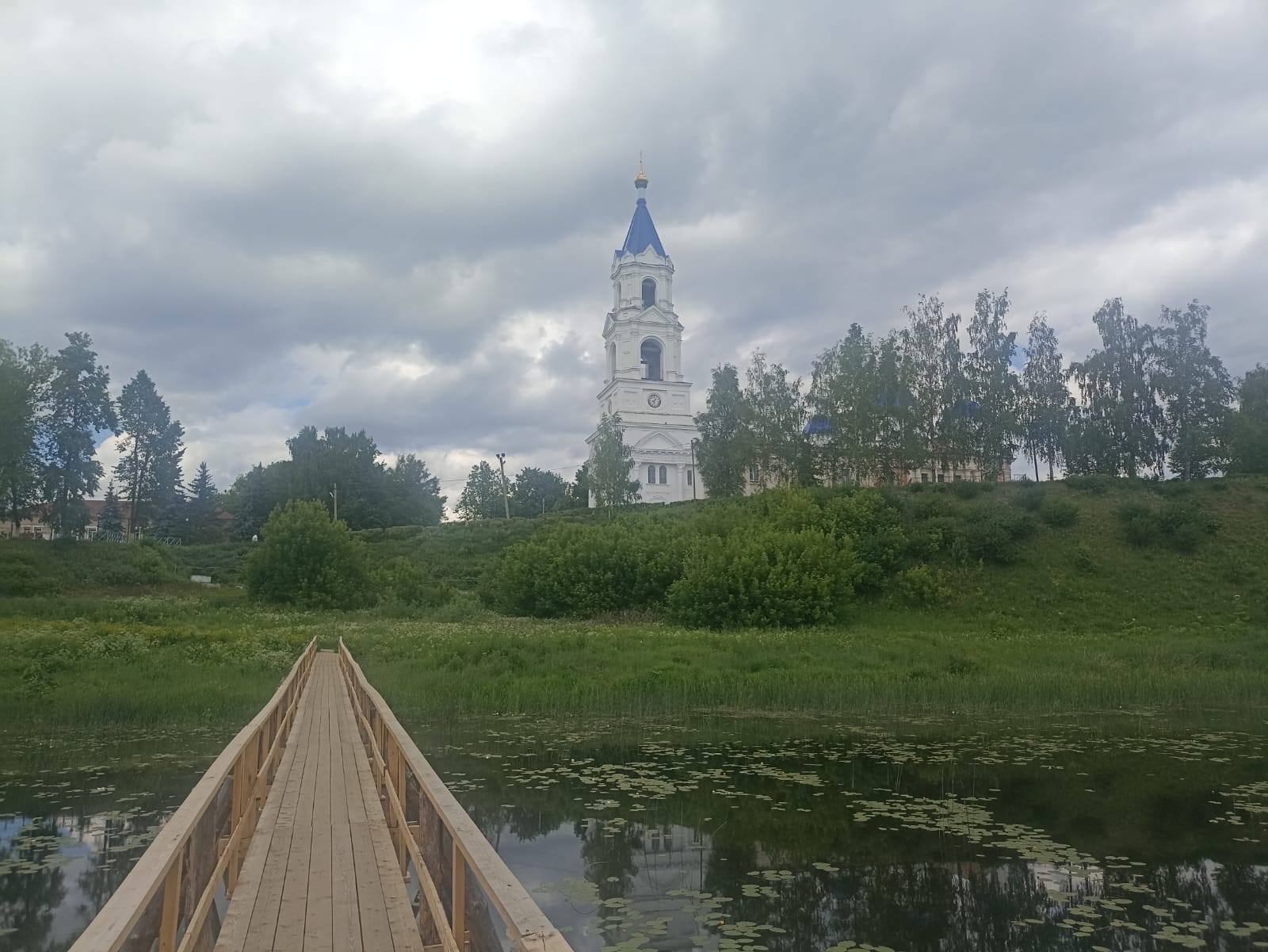 https://upforme.ru/uploads/0001/d0/60/4914/738020.jpg