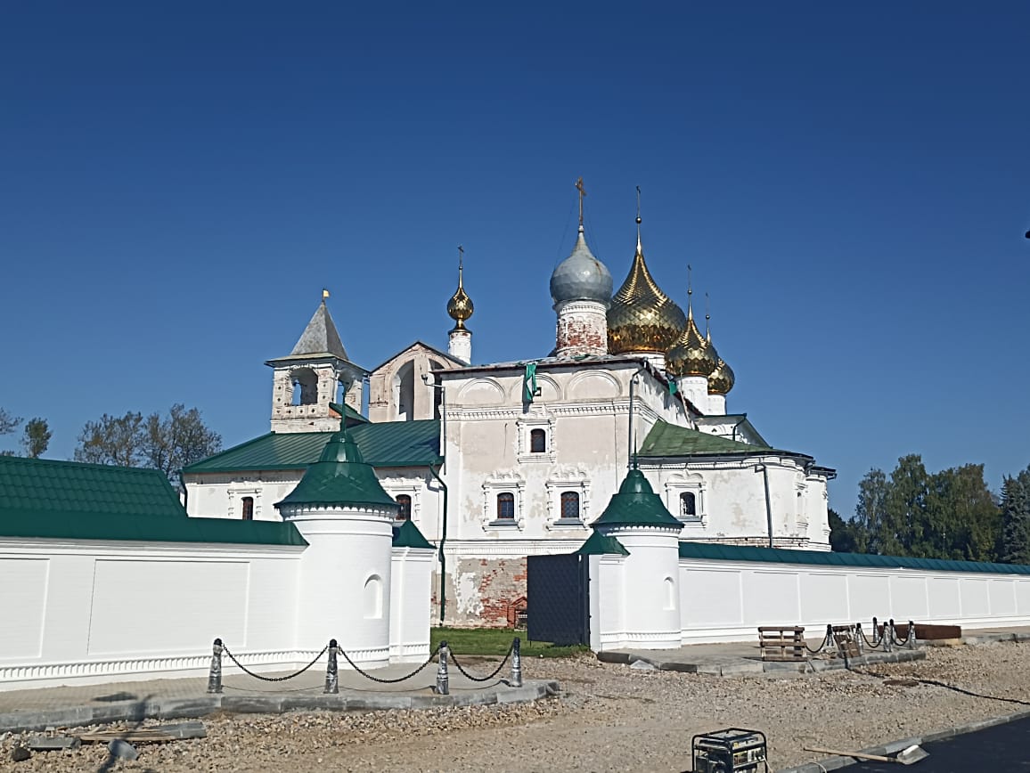 https://upforme.ru/uploads/0001/d0/60/4914/739140.jpg