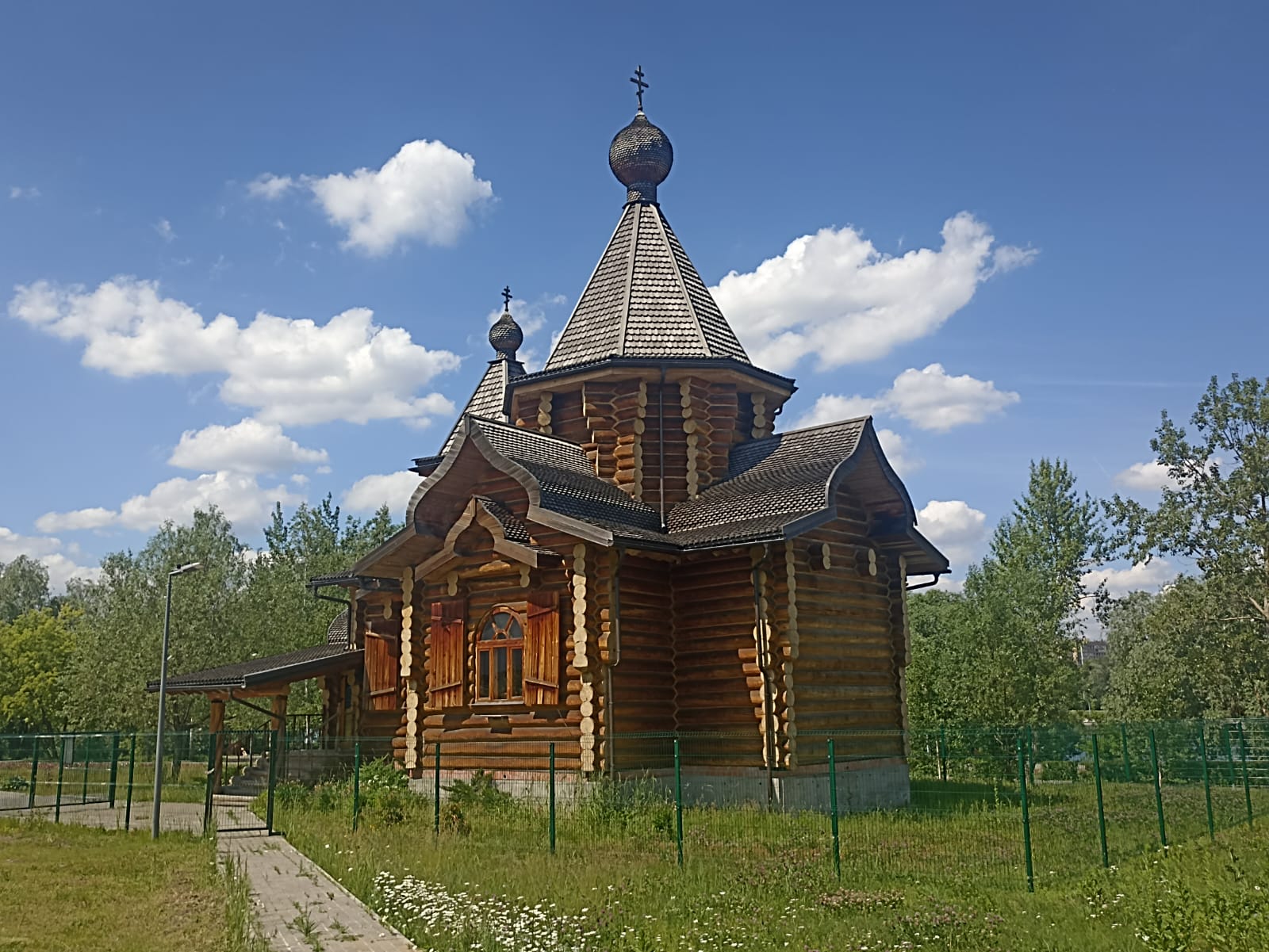 https://upforme.ru/uploads/0001/d0/60/4914/816887.jpg