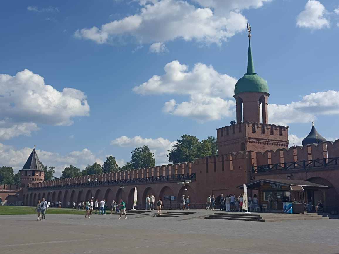 https://upforme.ru/uploads/0001/d0/60/4914/850389.jpg