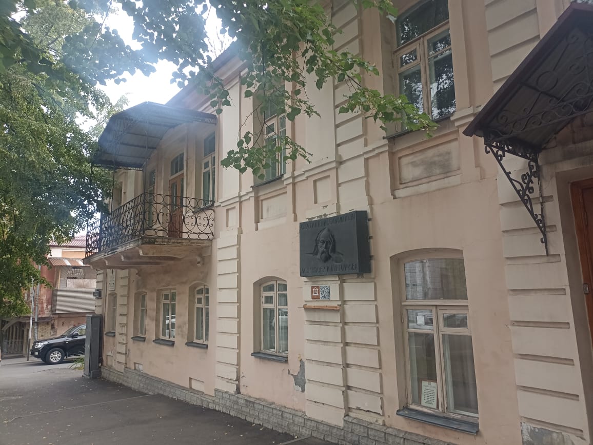 https://upforme.ru/uploads/0001/d0/60/4914/858910.jpg