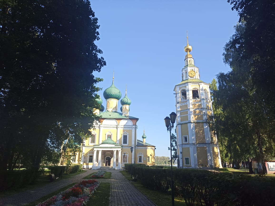 https://upforme.ru/uploads/0001/d0/60/4914/983298.jpg