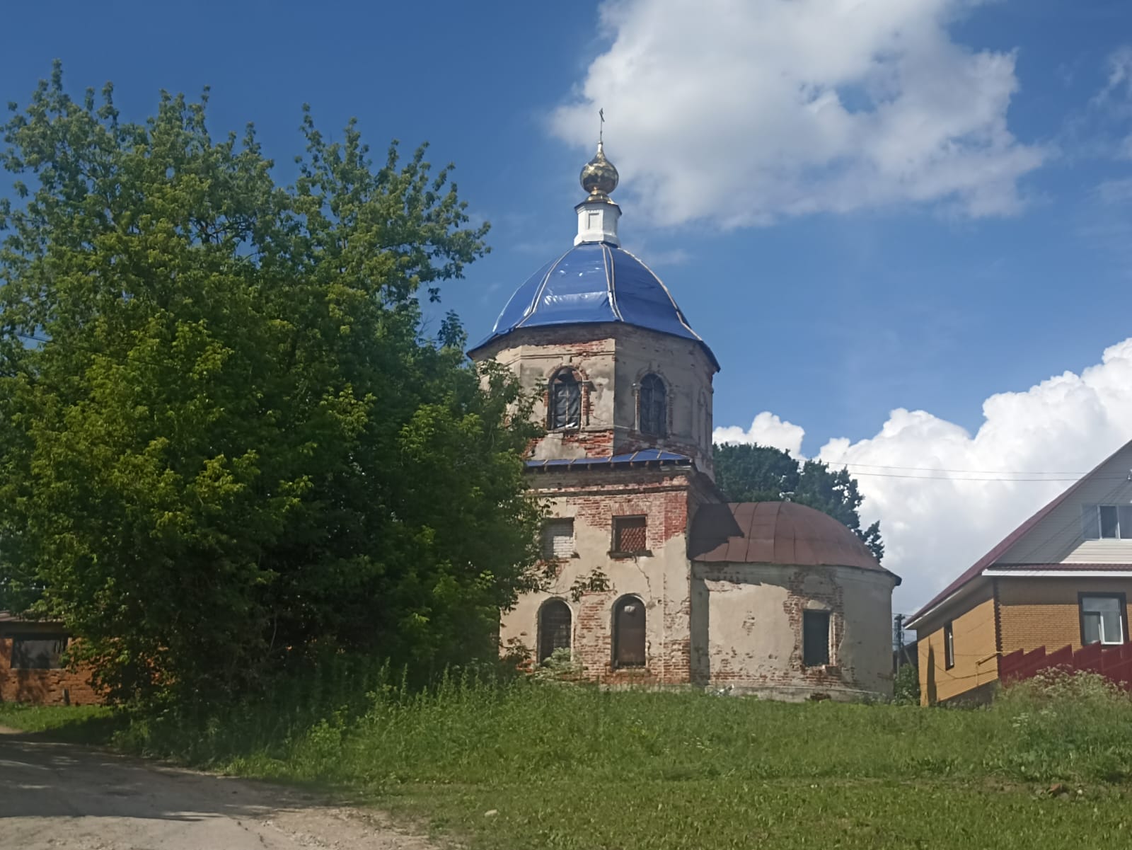 https://upforme.ru/uploads/0001/d0/60/4914/991237.jpg