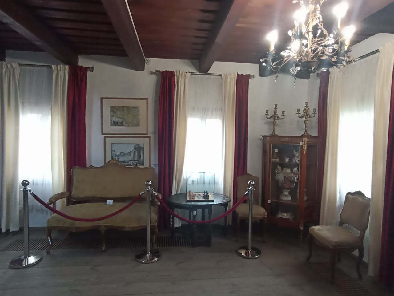 https://upforme.ru/uploads/0001/d0/60/4945/59236.jpg