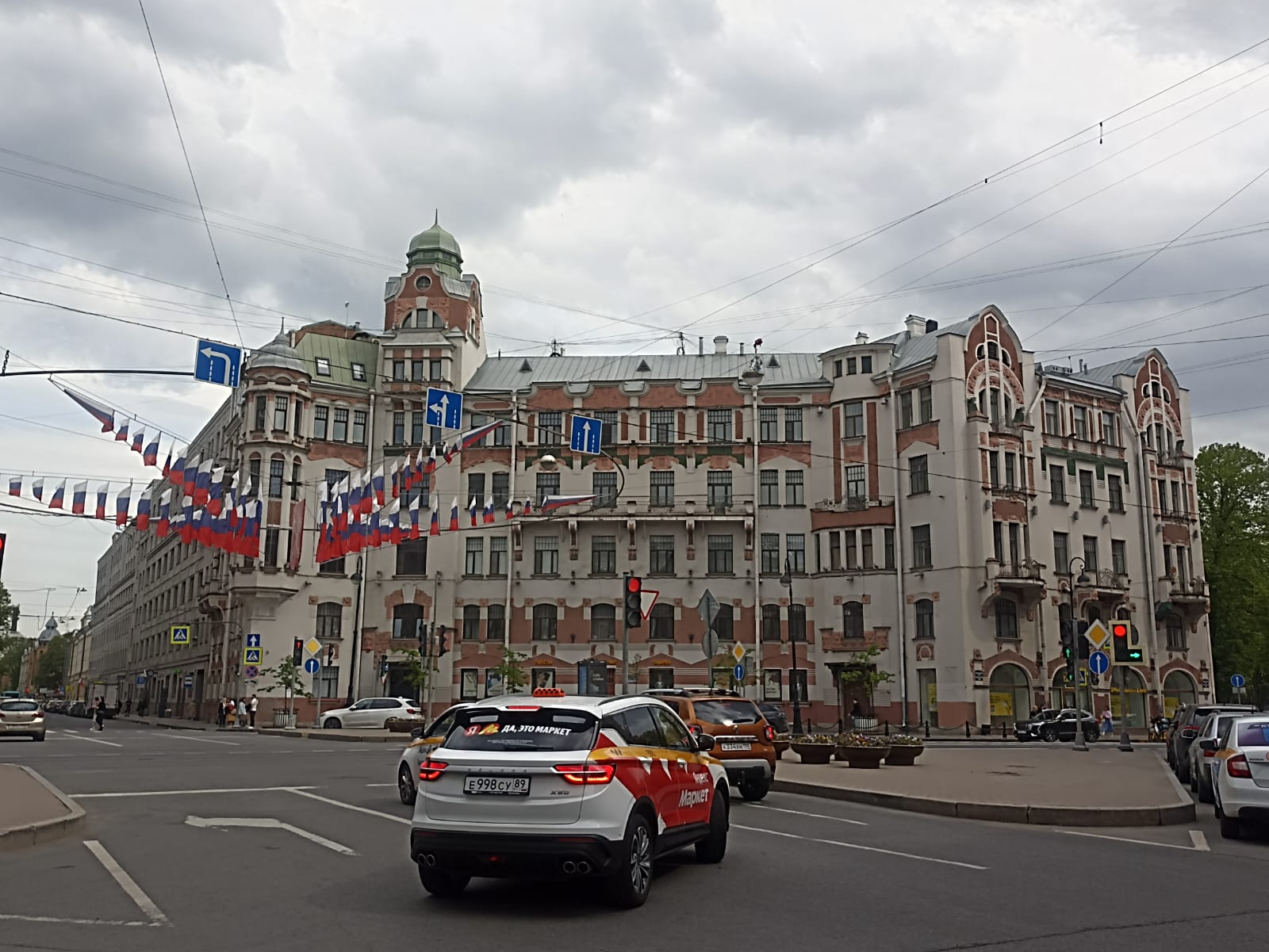 https://upforme.ru/uploads/0001/d0/60/4965/108321.jpg