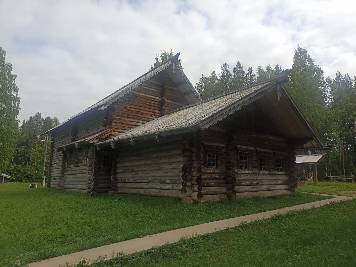 https://upforme.ru/uploads/0001/d0/60/4965/116369.jpg