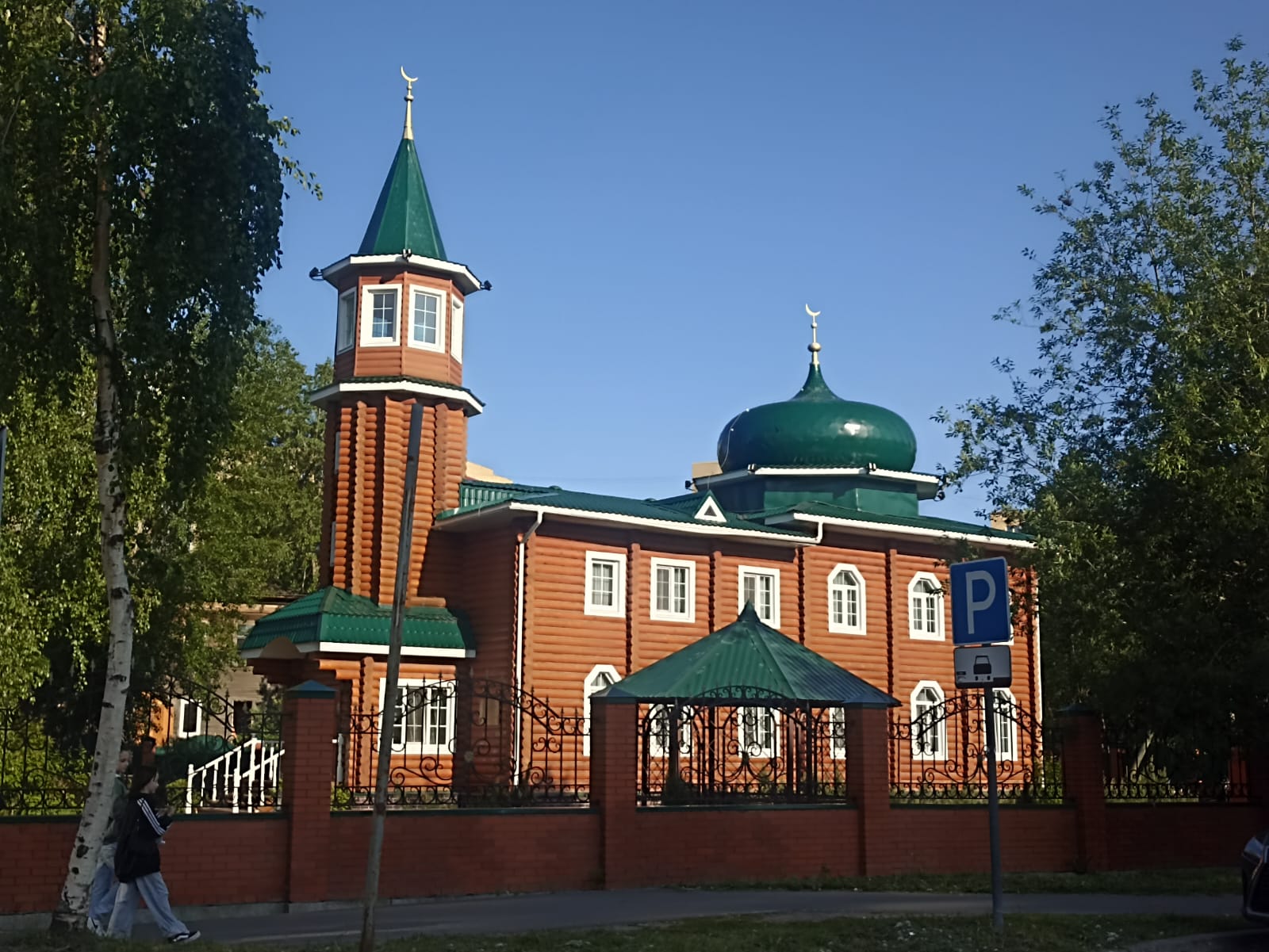 https://upforme.ru/uploads/0001/d0/60/4965/207469.jpg