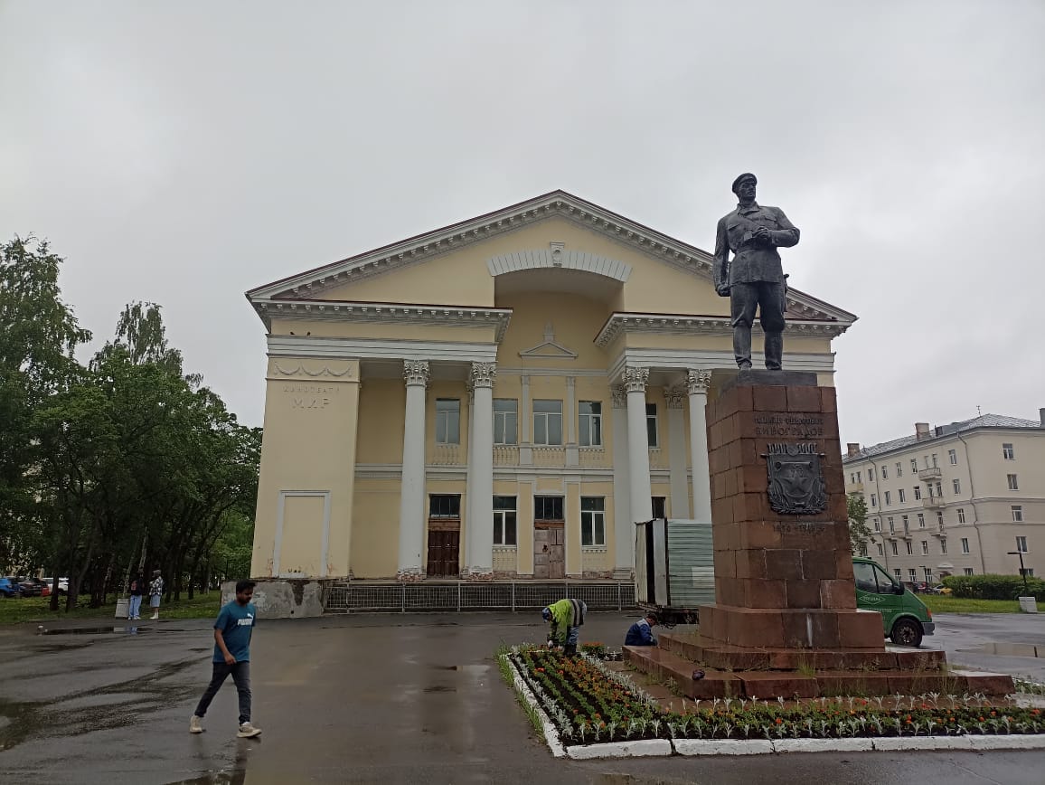 https://upforme.ru/uploads/0001/d0/60/4965/297022.jpg