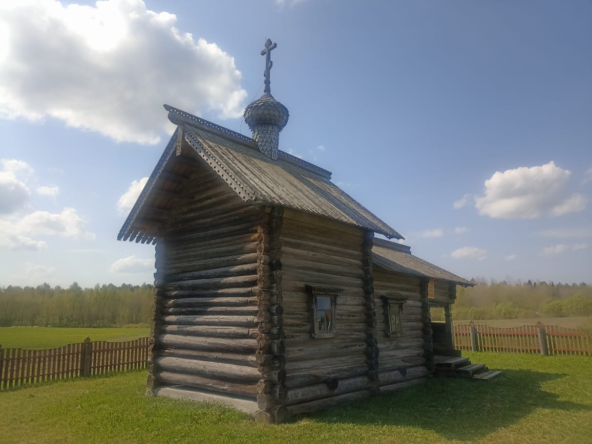 https://upforme.ru/uploads/0001/d0/60/4965/32842.jpg
