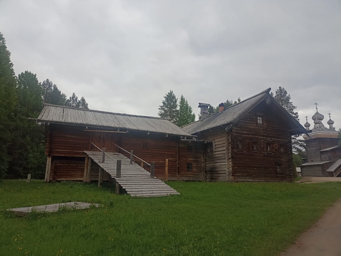 https://upforme.ru/uploads/0001/d0/60/4965/379626.jpg