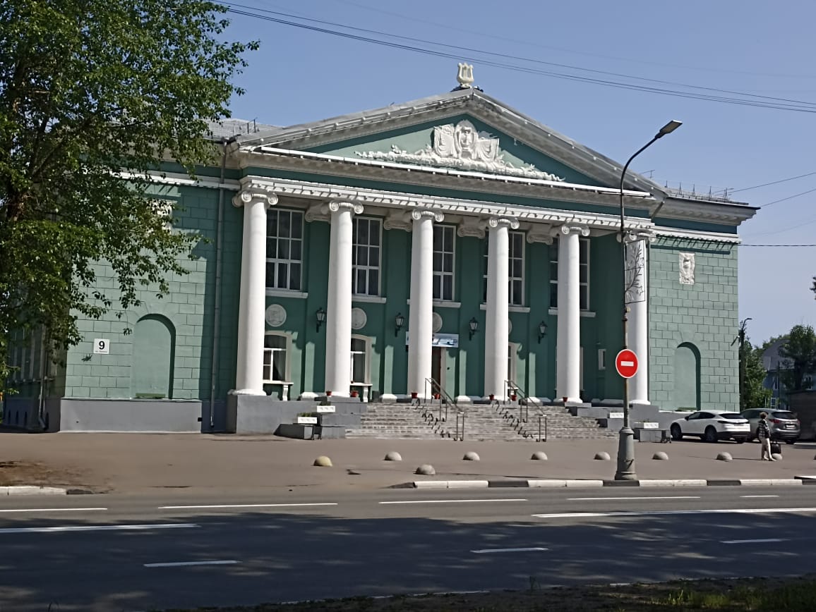 https://upforme.ru/uploads/0001/d0/60/4965/492379.jpg