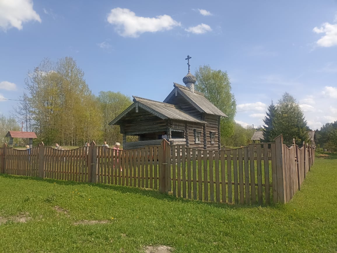 https://upforme.ru/uploads/0001/d0/60/4965/606857.jpg