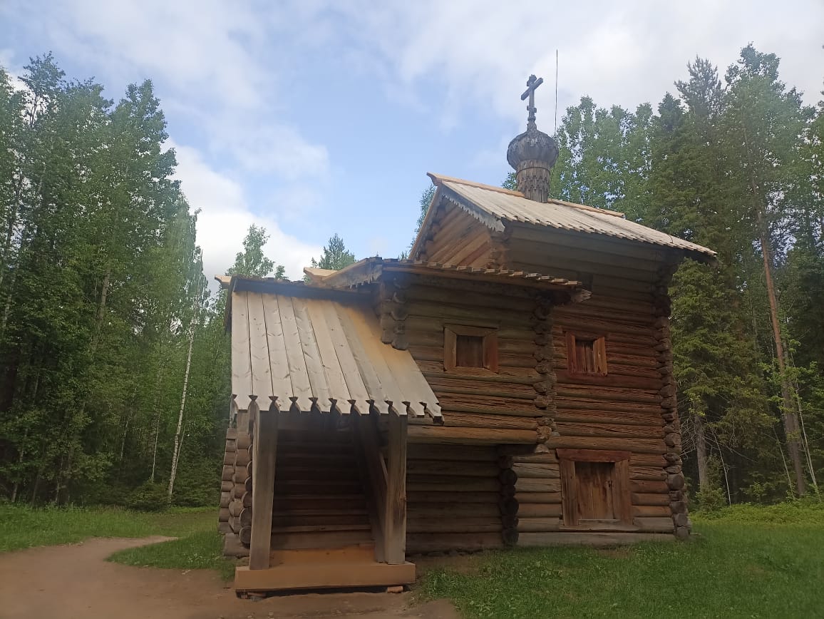 https://upforme.ru/uploads/0001/d0/60/4965/627001.jpg