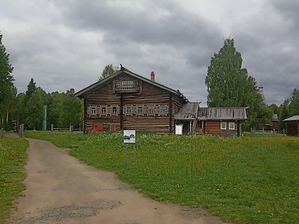 https://upforme.ru/uploads/0001/d0/60/4965/721907.jpg