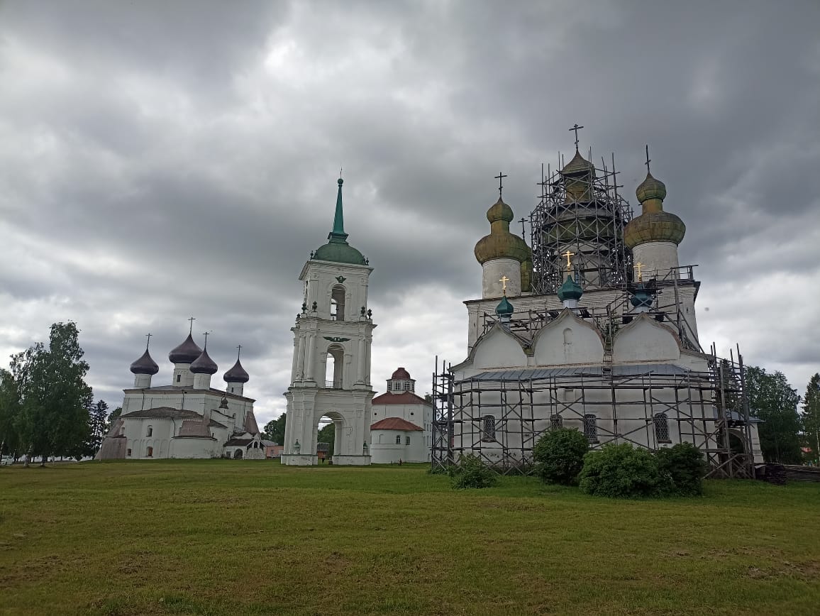 https://upforme.ru/uploads/0001/d0/60/4965/749254.jpg