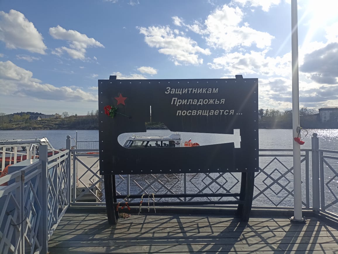 https://upforme.ru/uploads/0001/d0/60/4965/794443.jpg