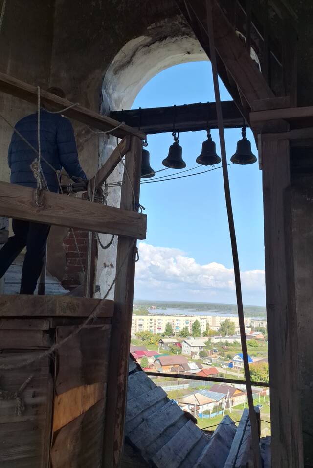 https://upforme.ru/uploads/0001/d0/60/4969/277473.jpg