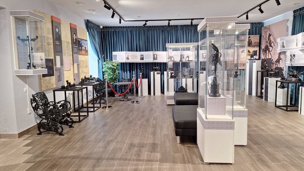 https://upforme.ru/uploads/0001/d0/60/4969/686257.jpg