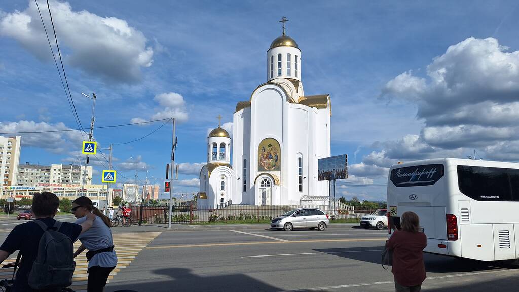 https://upforme.ru/uploads/0001/d0/60/4969/966188.jpg