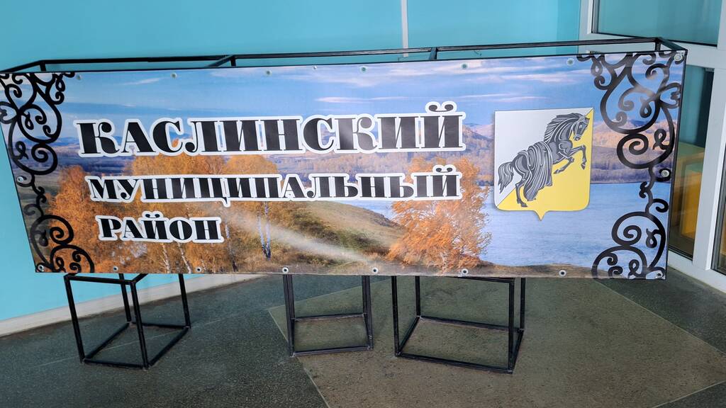 https://upforme.ru/uploads/0001/d0/60/4969/998755.jpg
