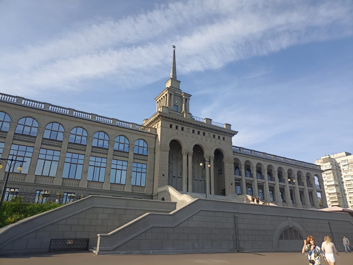 https://upforme.ru/uploads/0001/d0/60/4973/156346.jpg