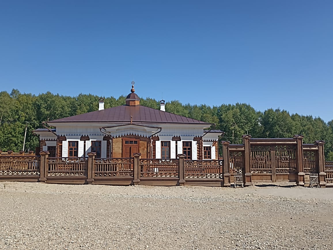 https://upforme.ru/uploads/0001/d0/60/4973/191261.jpg