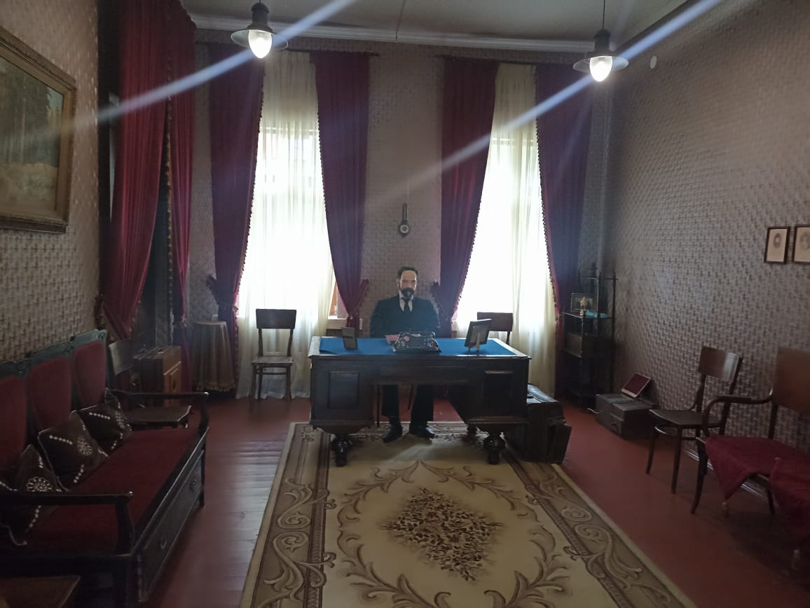 https://upforme.ru/uploads/0001/d0/60/4973/194037.jpg