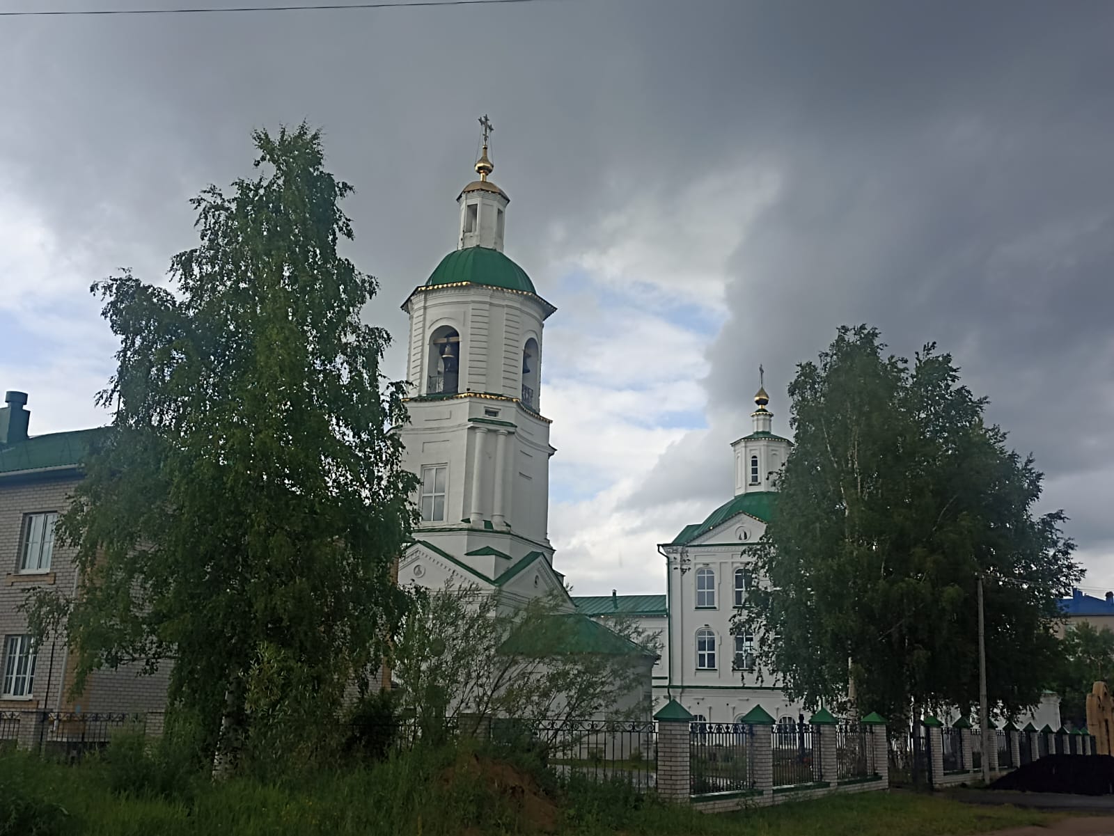 https://upforme.ru/uploads/0001/d0/60/4973/20440.jpg