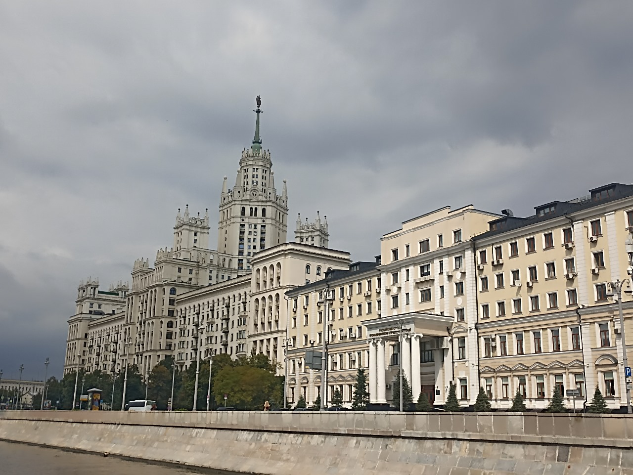 https://upforme.ru/uploads/0001/d0/60/4973/219699.jpg