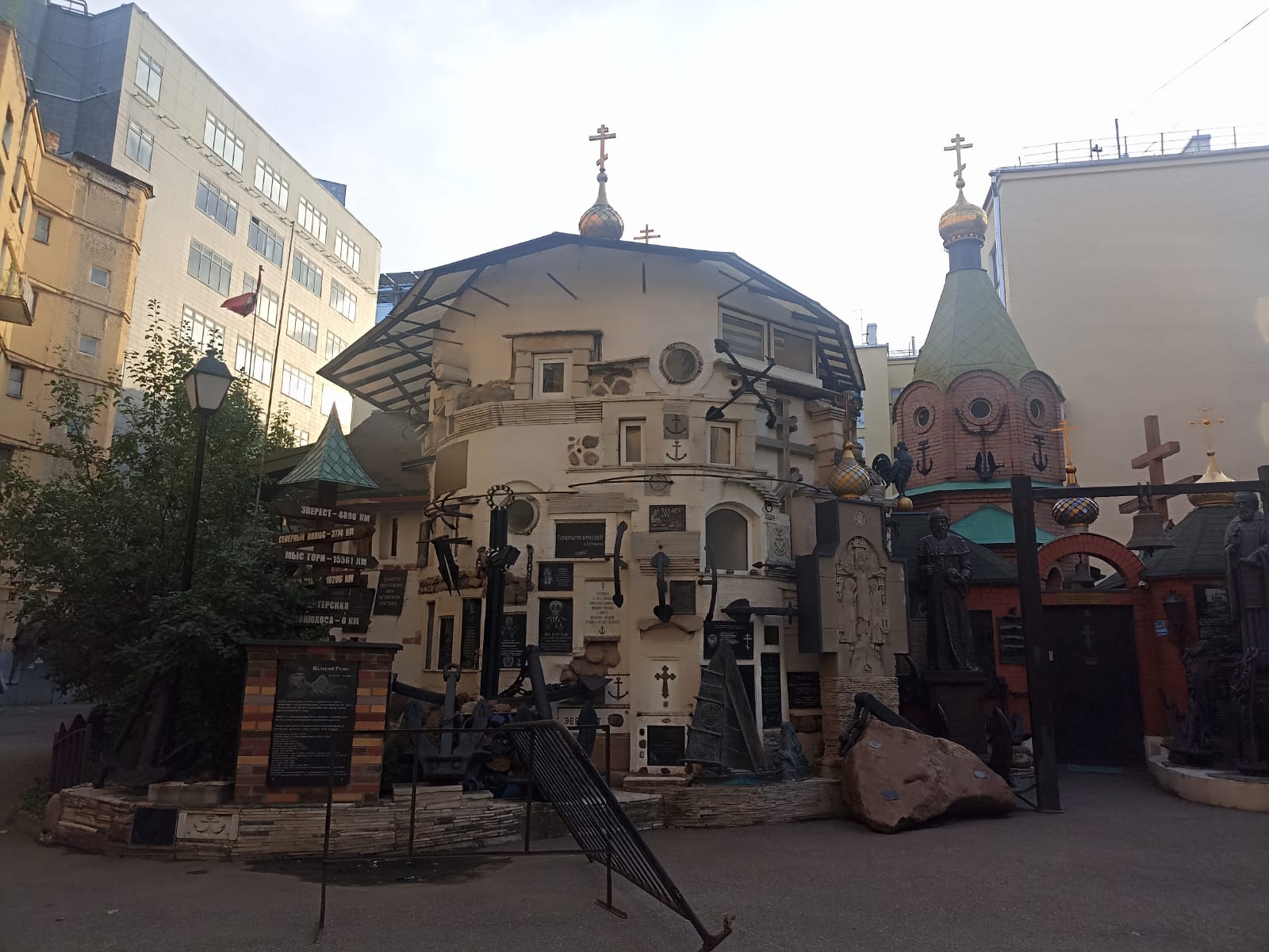 https://upforme.ru/uploads/0001/d0/60/4973/300871.jpg