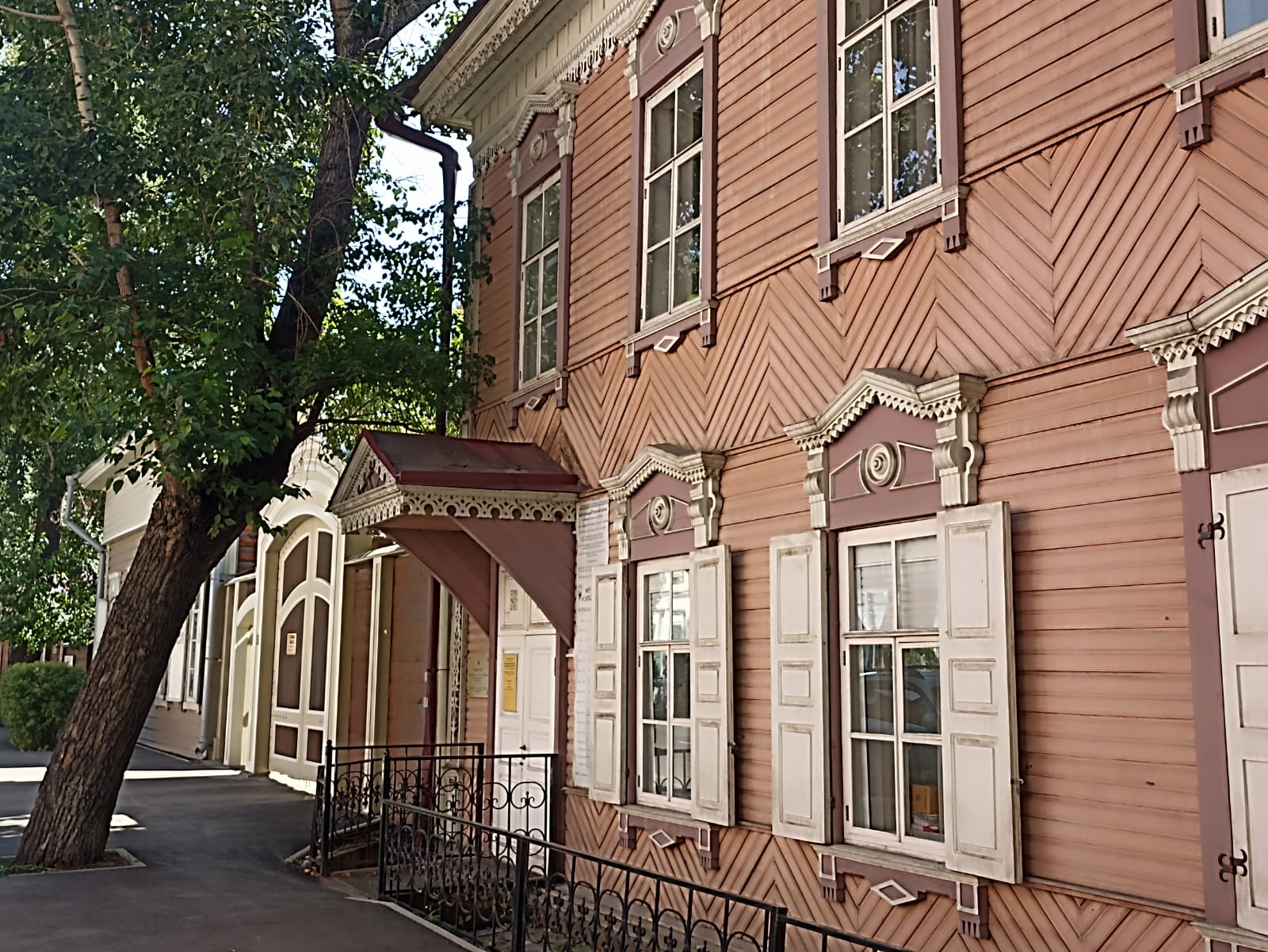 https://upforme.ru/uploads/0001/d0/60/4973/315313.jpg