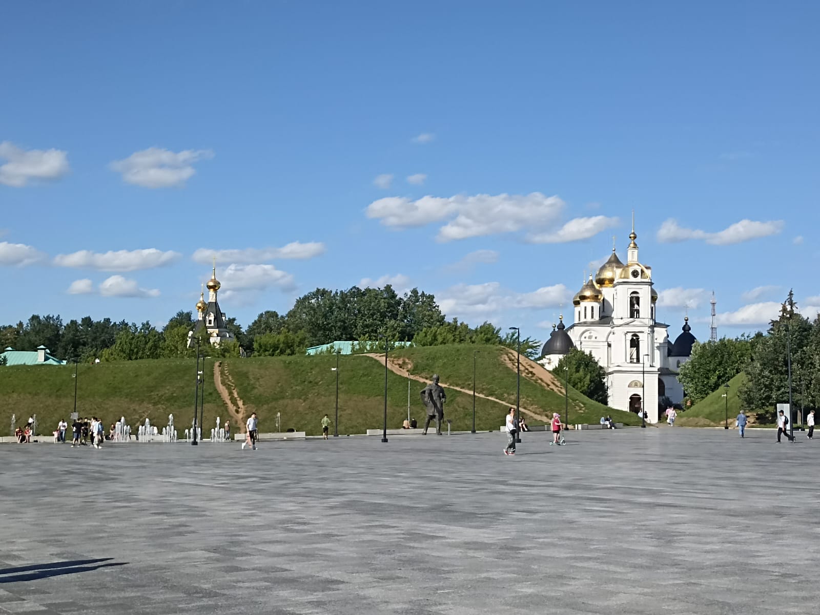 https://upforme.ru/uploads/0001/d0/60/4973/329161.jpg
