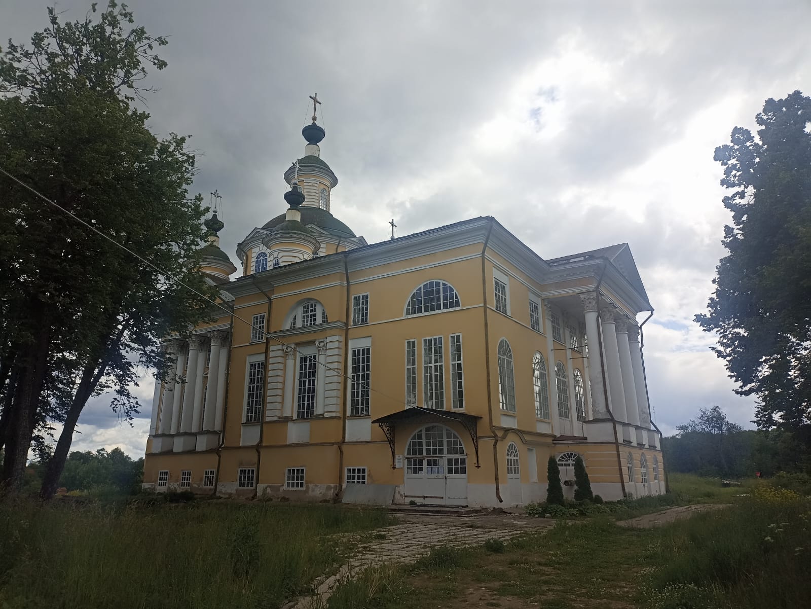 https://upforme.ru/uploads/0001/d0/60/4973/359539.jpg