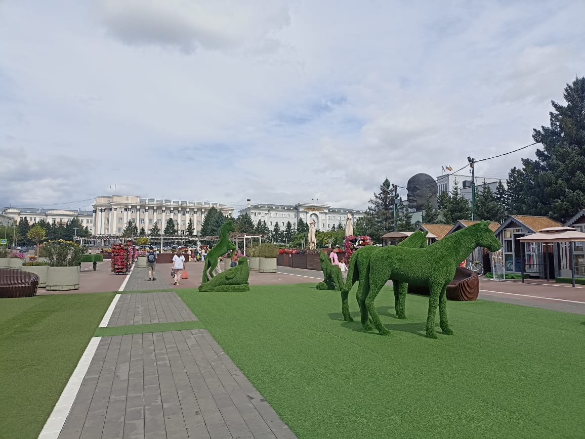 https://upforme.ru/uploads/0001/d0/60/4973/394099.jpg