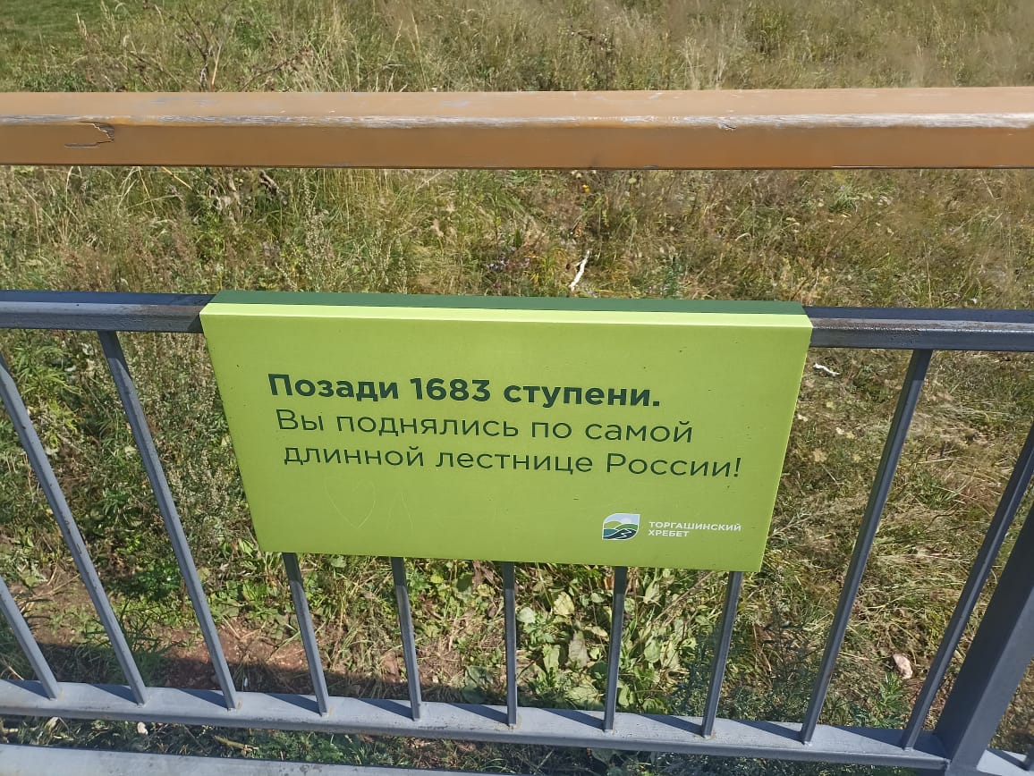 https://upforme.ru/uploads/0001/d0/60/4973/403884.jpg