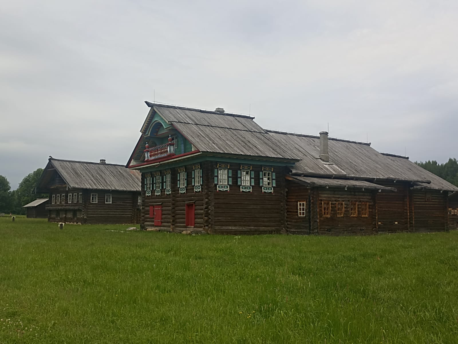https://upforme.ru/uploads/0001/d0/60/4973/405472.jpg