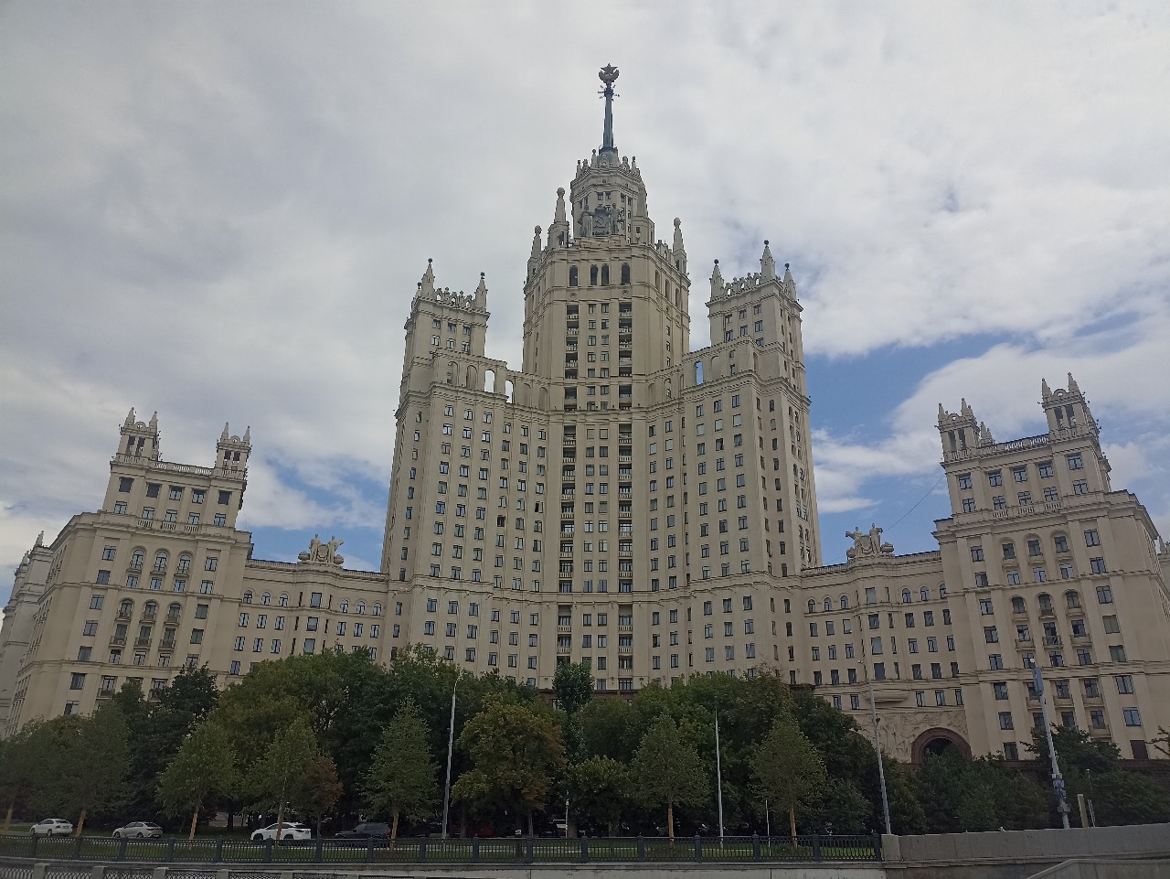 https://upforme.ru/uploads/0001/d0/60/4973/428747.jpg