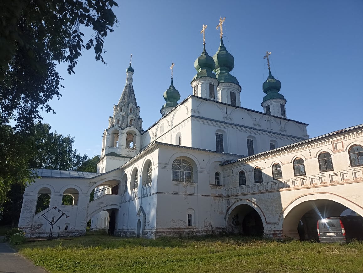 https://upforme.ru/uploads/0001/d0/60/4973/456173.jpg